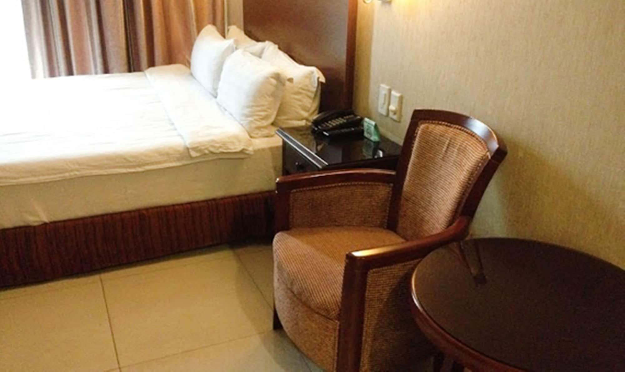 Baguio Crown Legacy Hotel Baguio City ภายนอก รูปภาพ